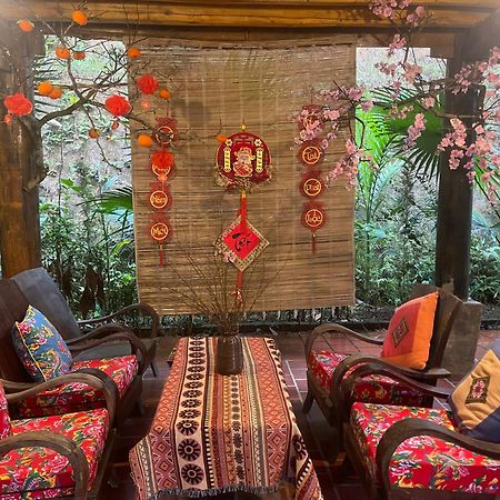 Vu Linh Palm House Homestay - Bungalow Yen Bai Exterior foto